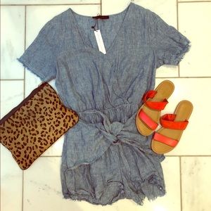 NWT chambray romper size small
